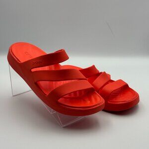 CROCS Getaway Strappy Women Slip-On Sandals - Lava Red - Size 7 NEW AUTHENTIC